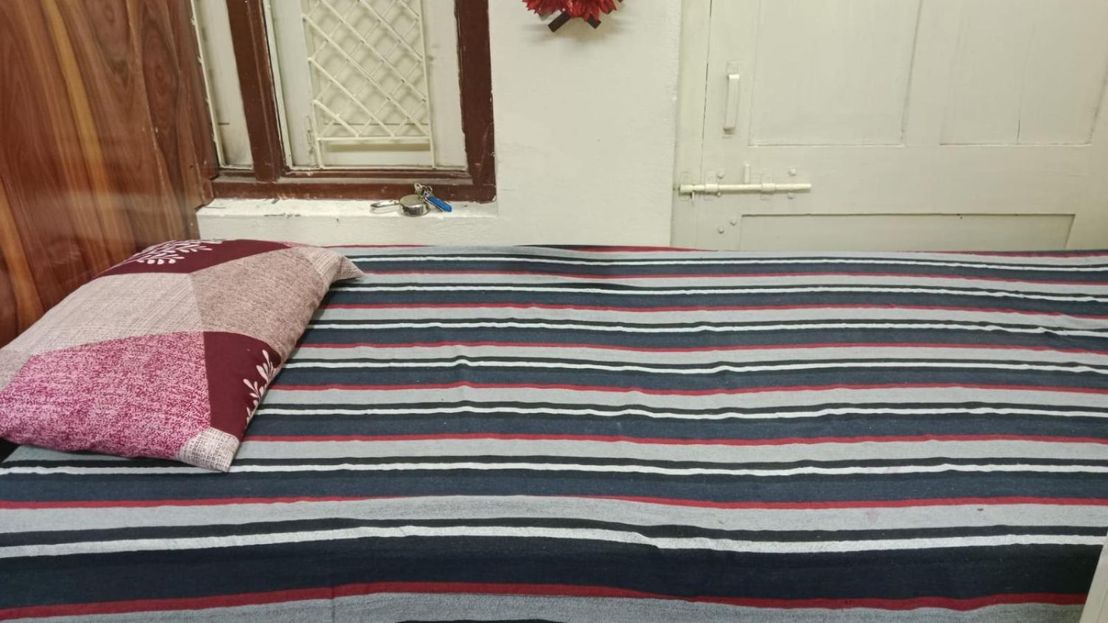 Shivanjali Bhakt Niwas Ujjain Exterior foto